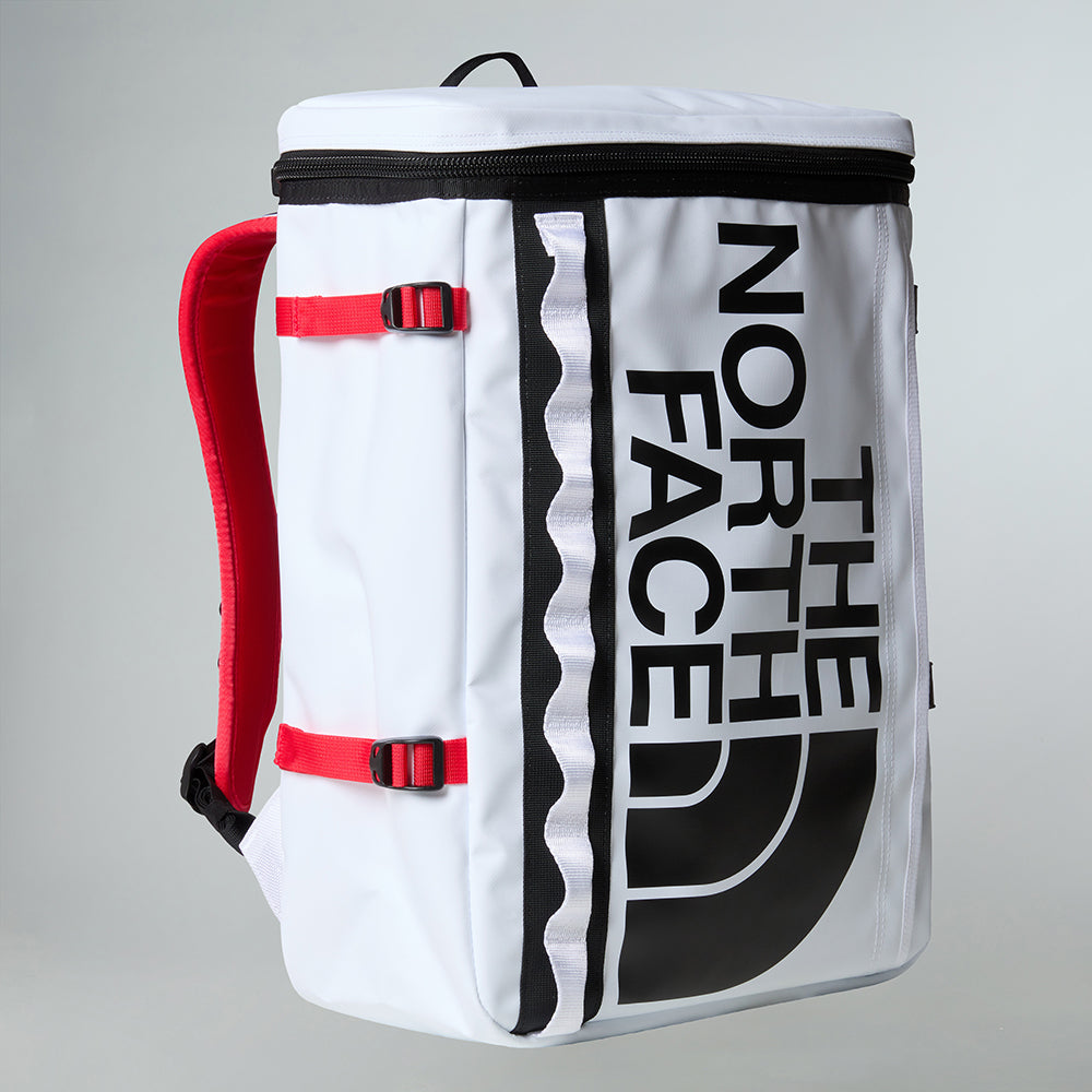 #colour_tnf-white-tnf-black-elevation-red